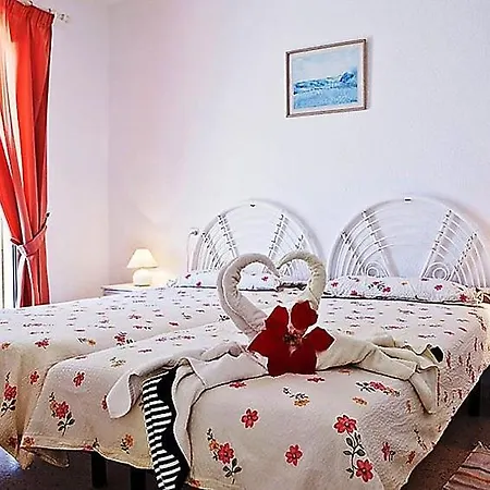 Sleeps 4 Pool Wifi Dom wakacyjny *